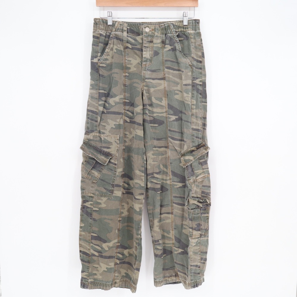 Forever 21 Cargo Pants Womens L Camo Green Utility Pockets Excellent